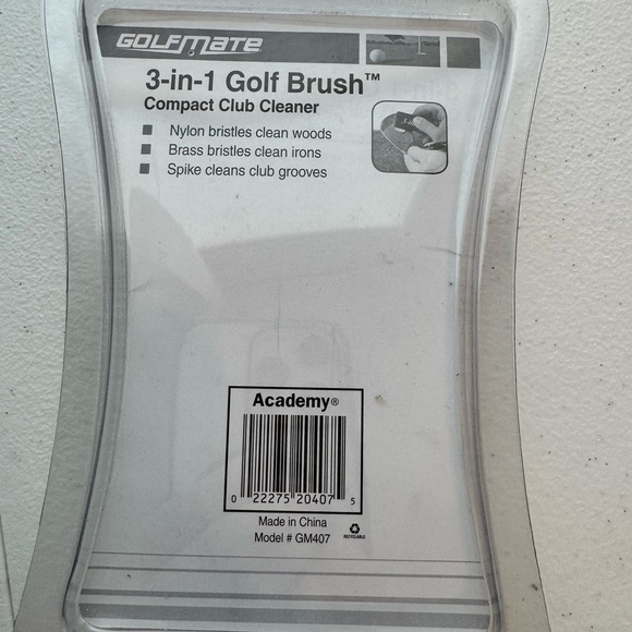 New Unopened Golf Cleaning Kit, Golf Buddy, Cleaning Brush - Picture 3 of 9